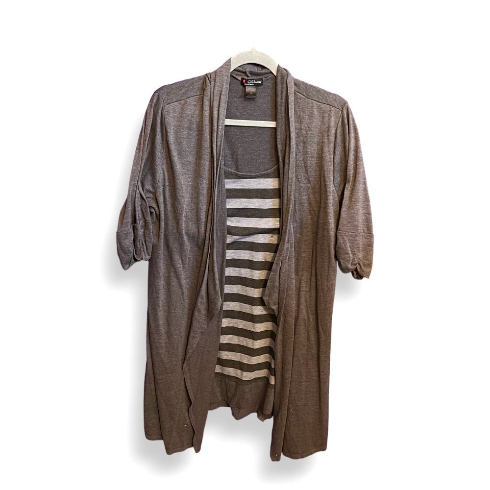 Delirious Gray Striped 3/4 sleeve shirt with attached gray cardigan size 3x